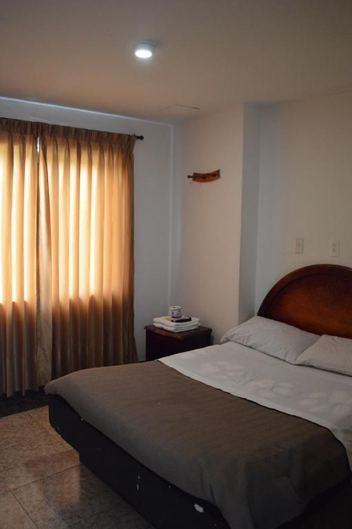 Hotel Torreon Попаян Номер фото